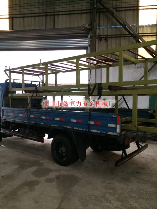 覆膜機(jī)(定制型)出貨